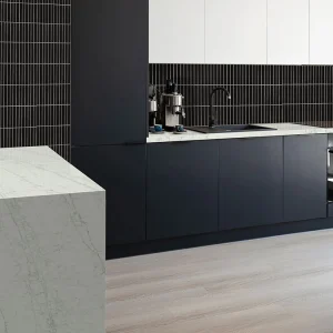 Azurmatt
