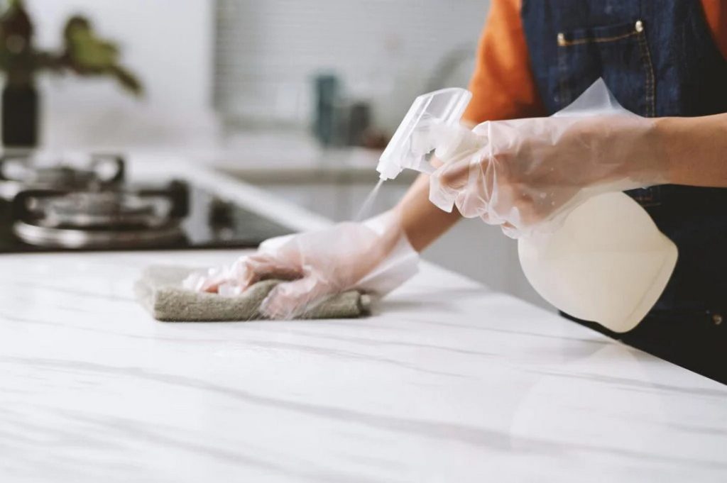 Quartz Countertop Stain Removal: 2026 Cleaning Guide
