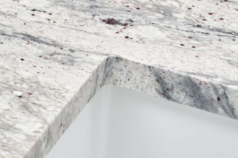 quartz vs granite price